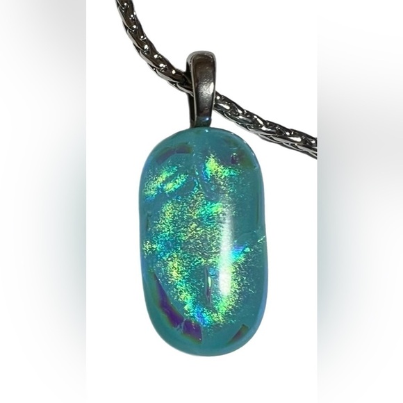Hand Crafted - Fused Glass Pendant - Long Silver Tone Chain With Magnetic Clasp - Picture 2 of 5